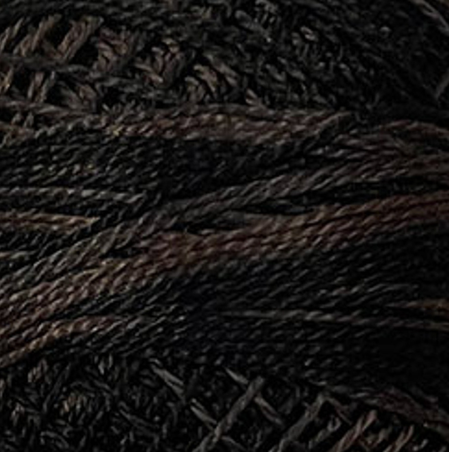 Valdani Thread - O501 - Ebony Almond